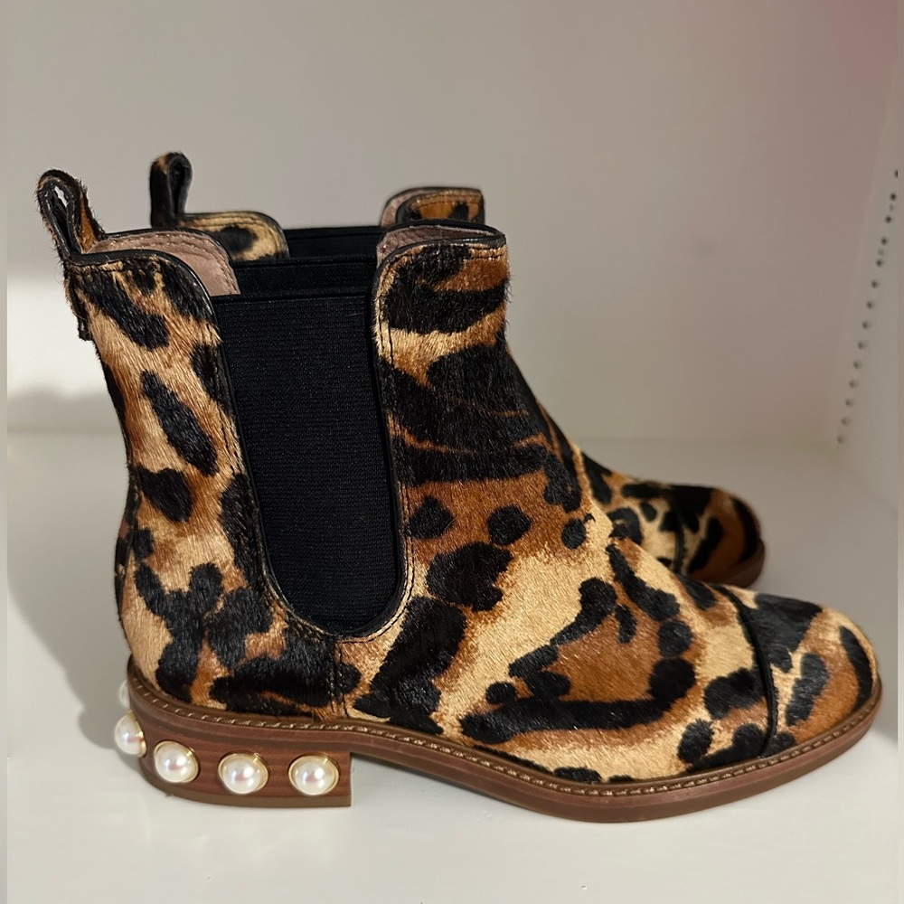 Louise et Cie- Animal Print Boots with pearl detail!